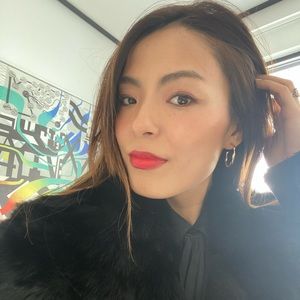 Meet your Posher, Jing